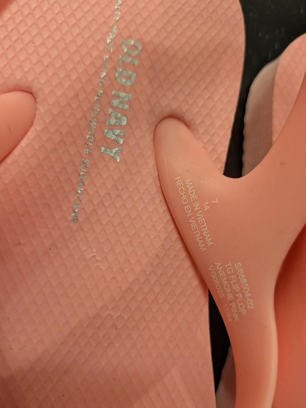 Old Navy Pink Flip Flops